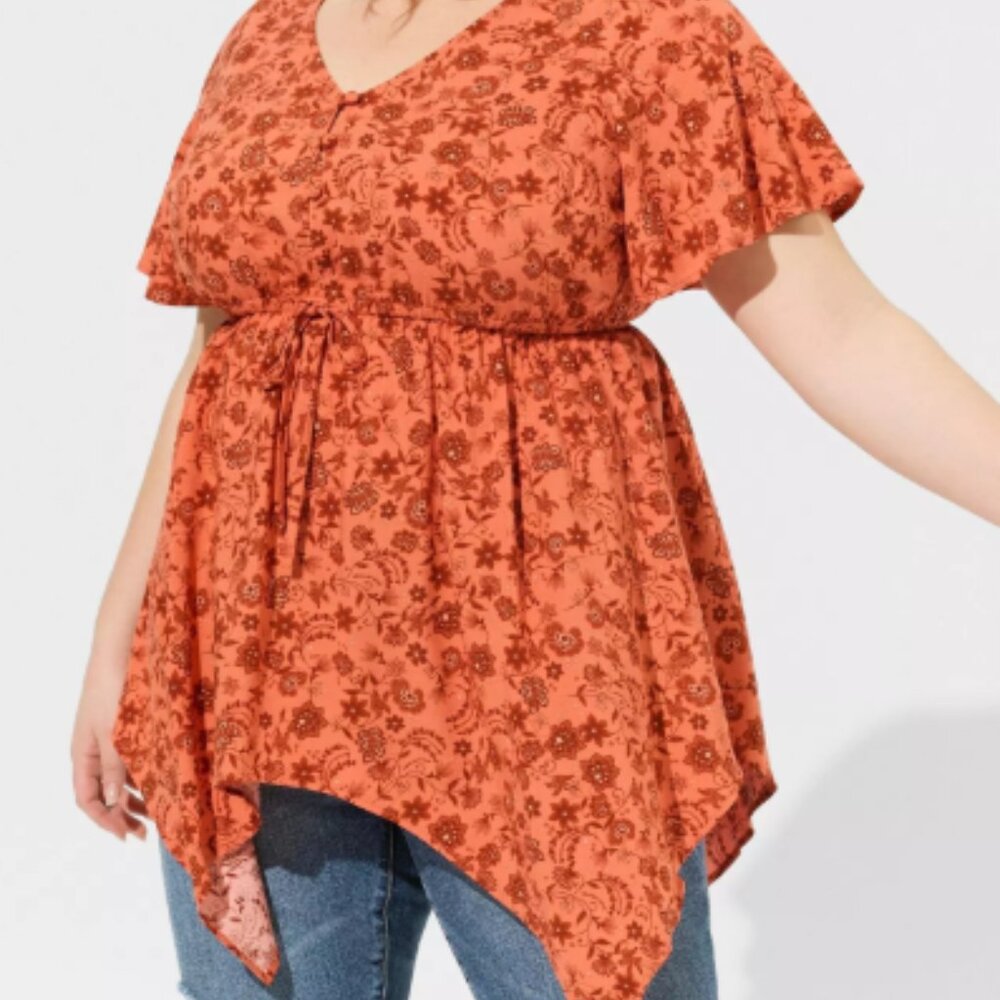 Torrid Size 3 Babydoll Challis Sharkbite Top Lulu Floral Ginger NWOT